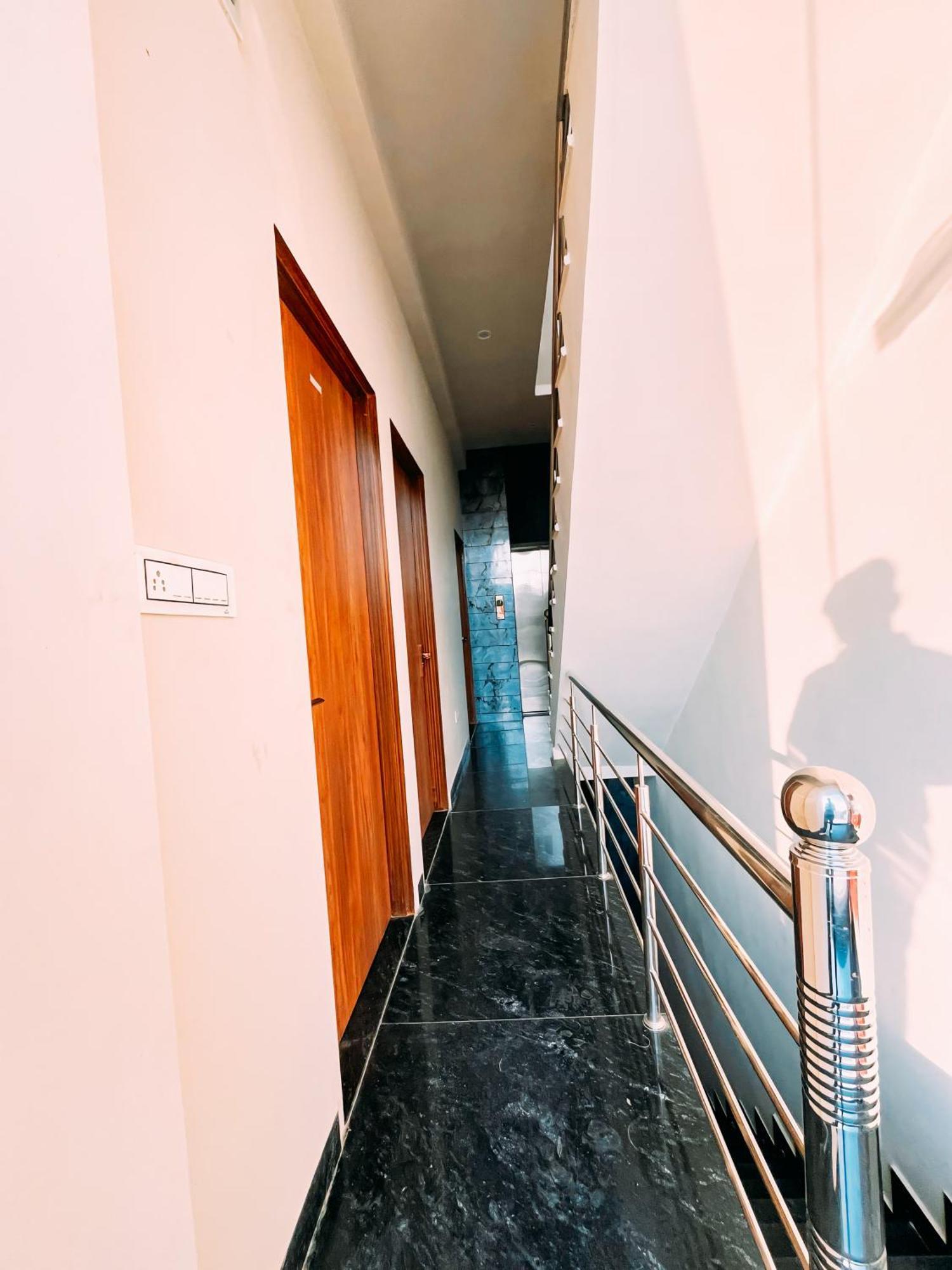 Hotel Pooja Jaipur Luaran gambar