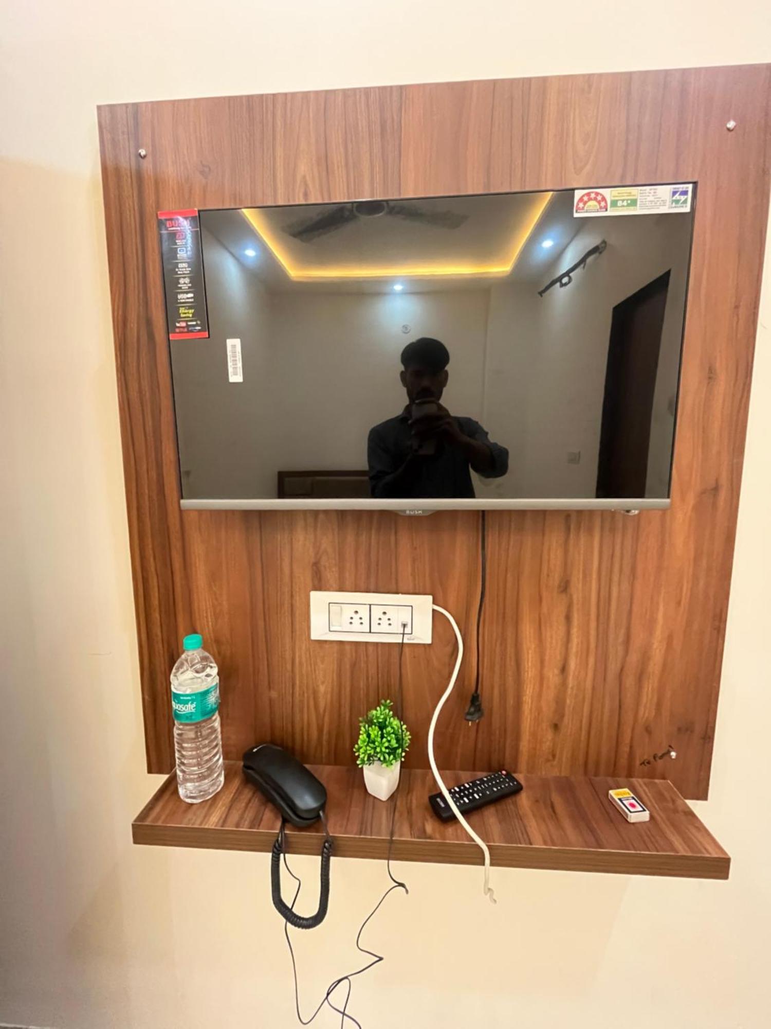 Hotel Pooja Jaipur Luaran gambar